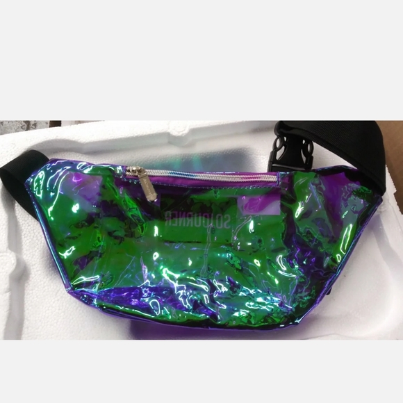 Holographic Iridescent Sojourner Fanny Pack - Picture 2 of 3
